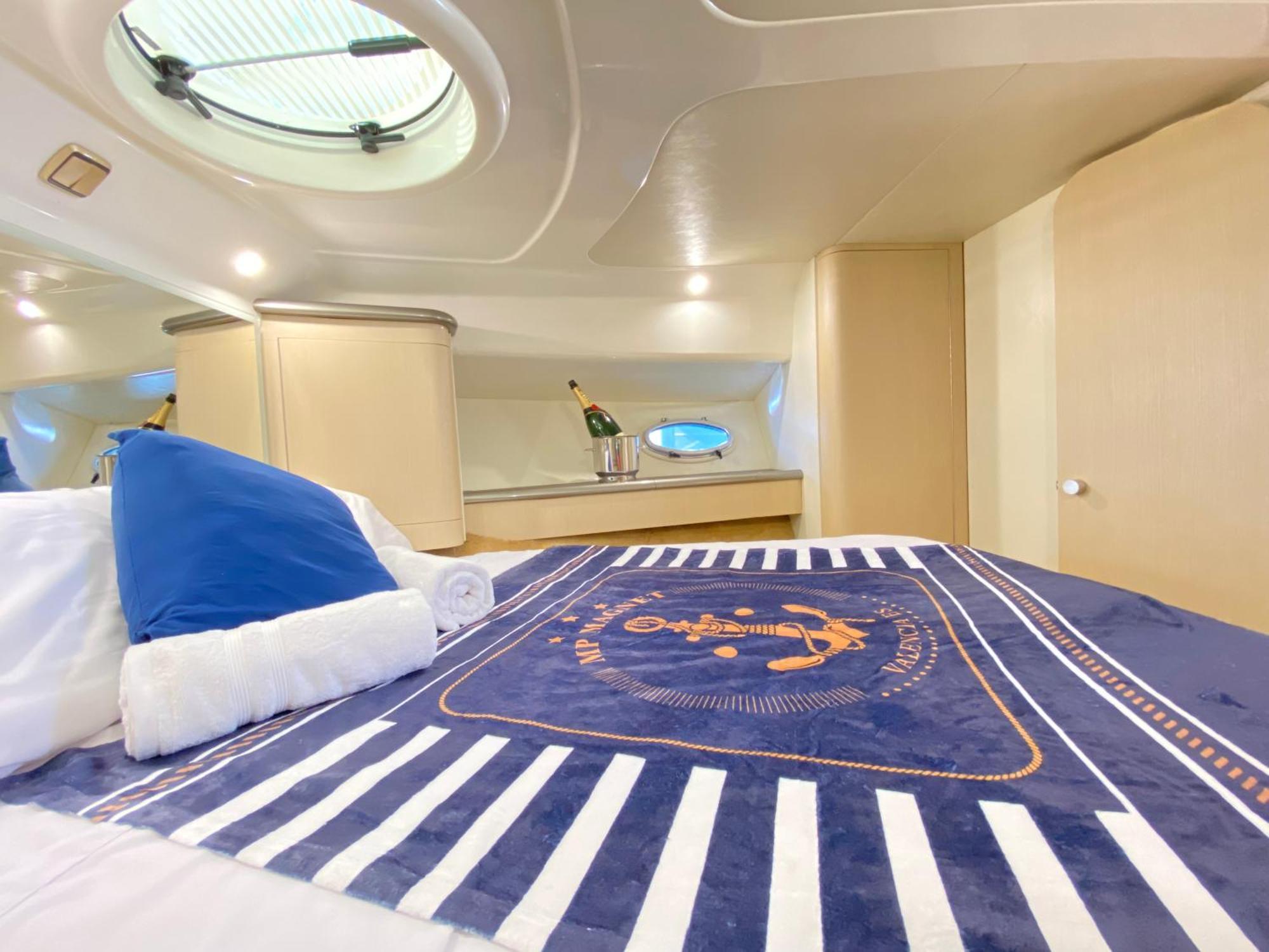 Hotel The Valencia Yacht Experience Extérieur photo