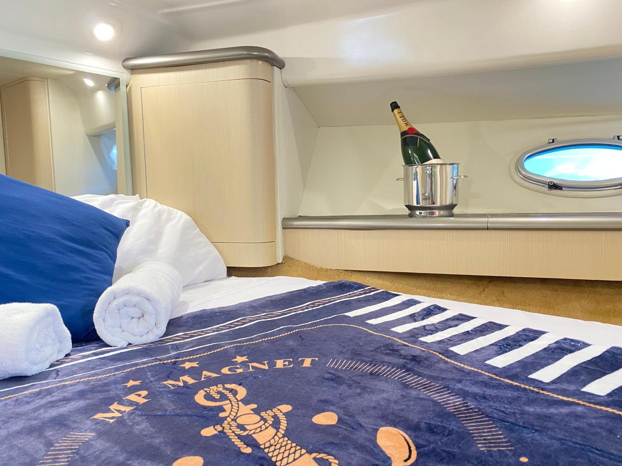 Hotel The Valencia Yacht Experience Extérieur photo